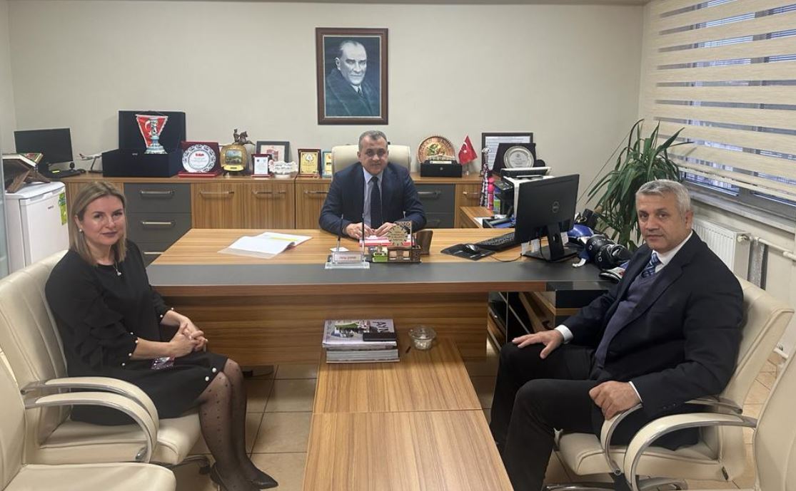 Kaymakamımız, İlçe Gençlik ve Spor Müdürlüğünü ziyaret etti.