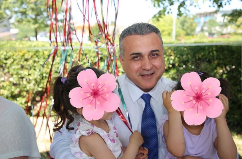 Kaymakamımız Mustafa ANTEPLİOĞLU Koruyucu Aile Uçurtma Şenliği’ne katılarak çocuklarımızın neşesine ortak oldu.